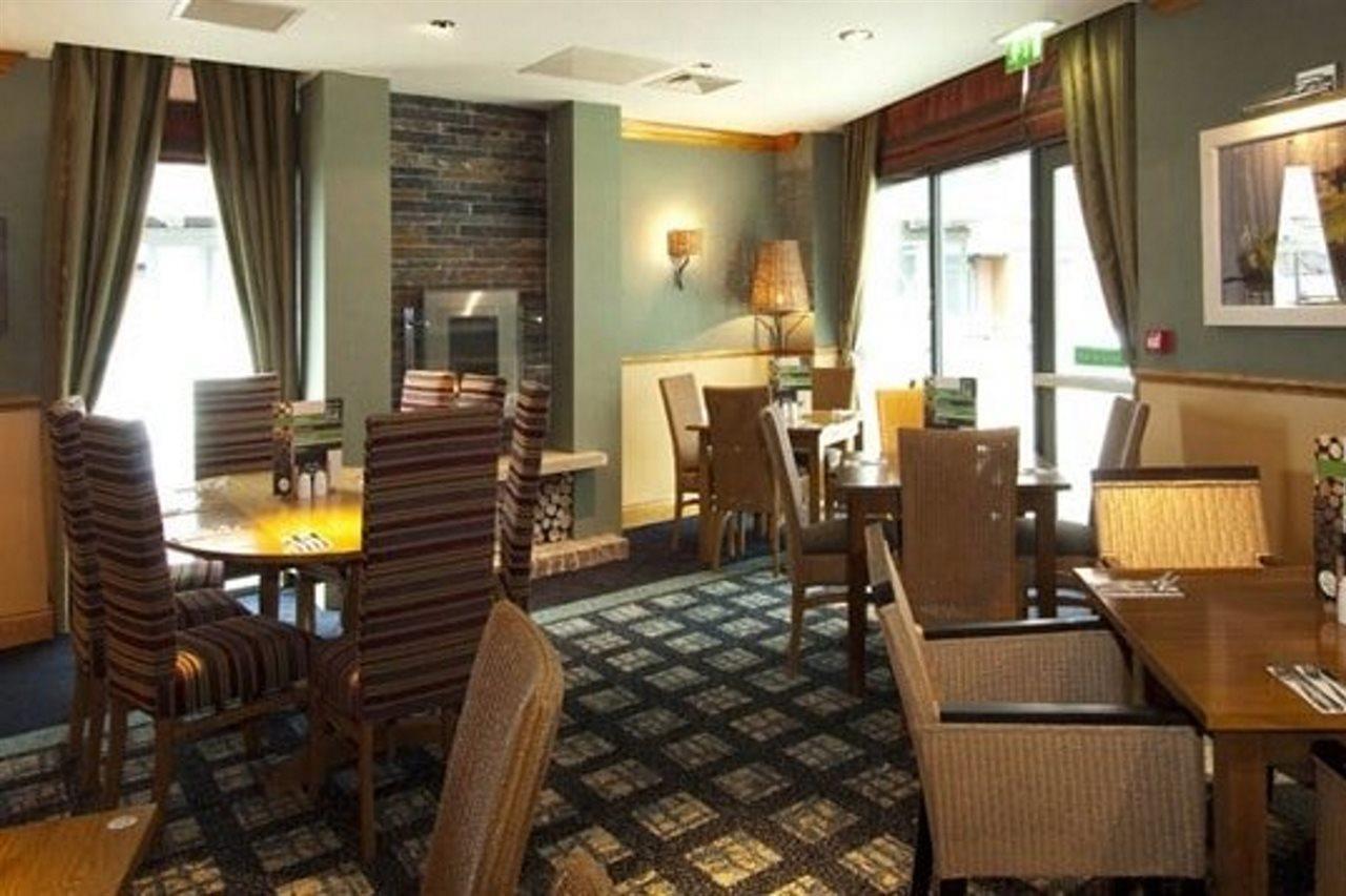 Premier Inn Dumfries Exterior foto