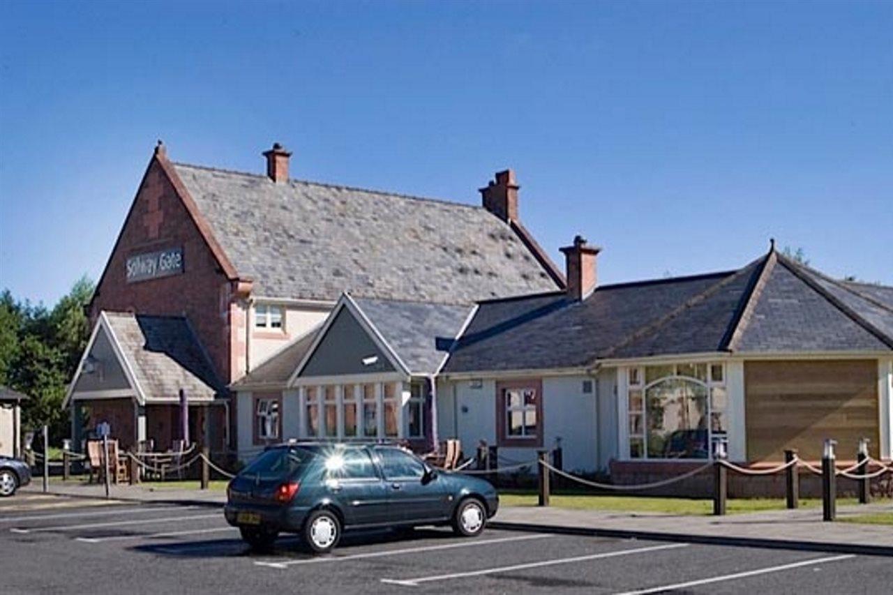 Premier Inn Dumfries Exterior foto